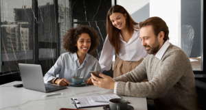 Como usar SMS corporativo de forma estratégica na comunicação com clientes em 2025