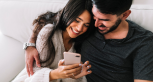 Como vender mais no varejo com SMS no Dia dos Namorados